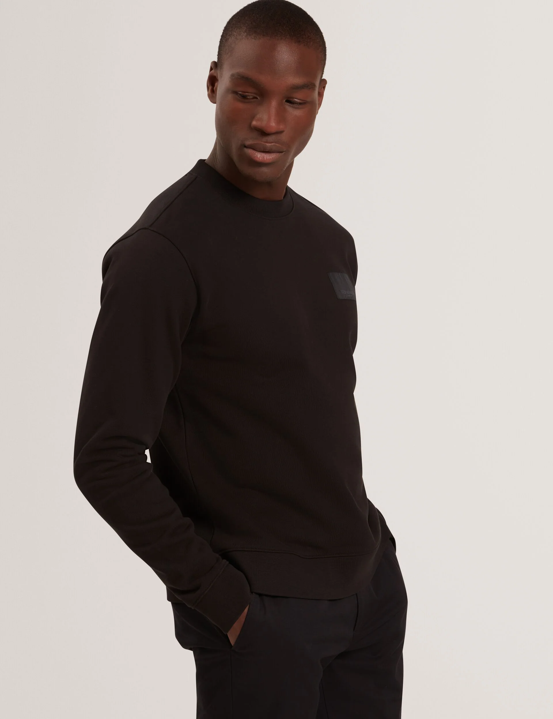 ATBOX | BLACK