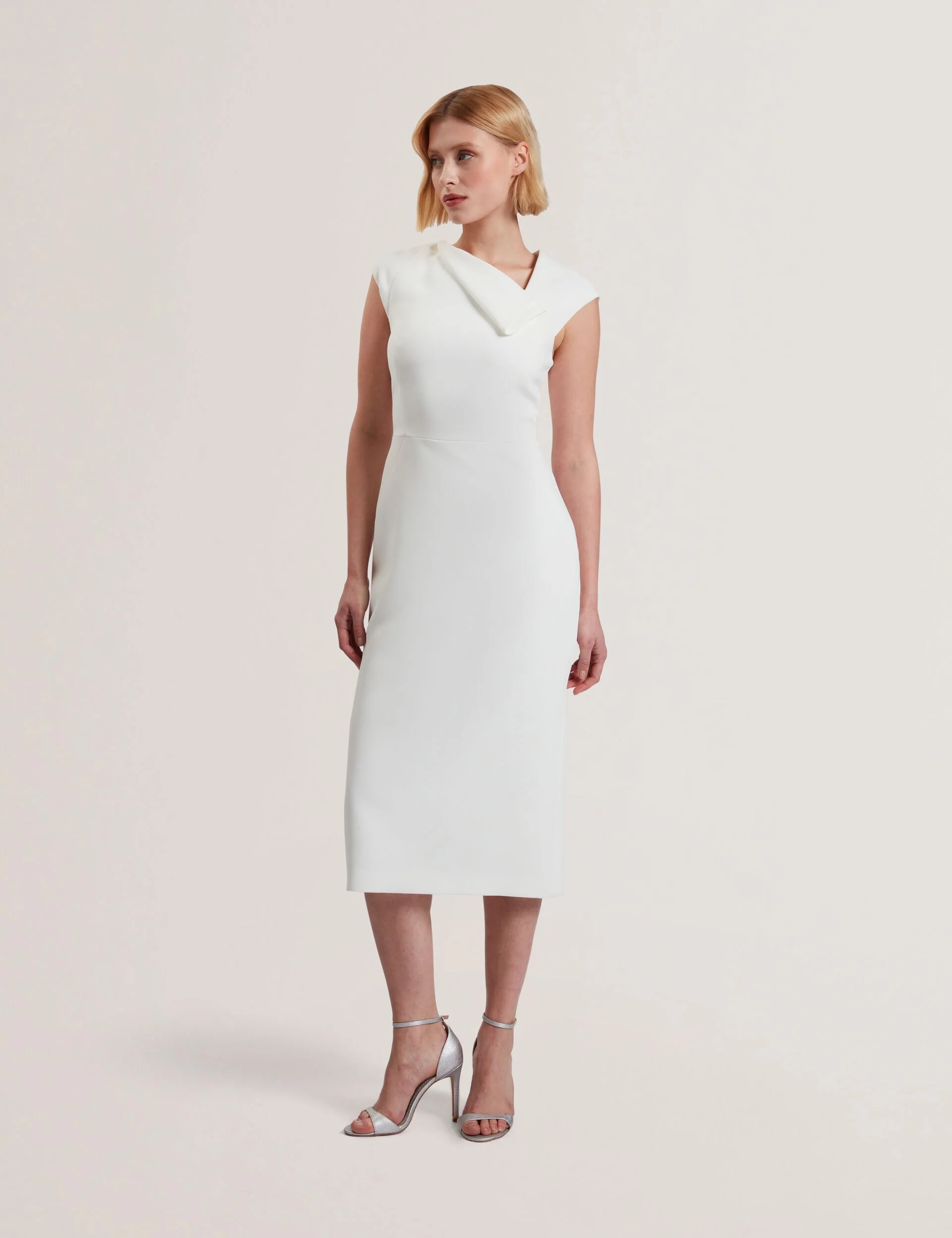 BAYREE | WHITE
