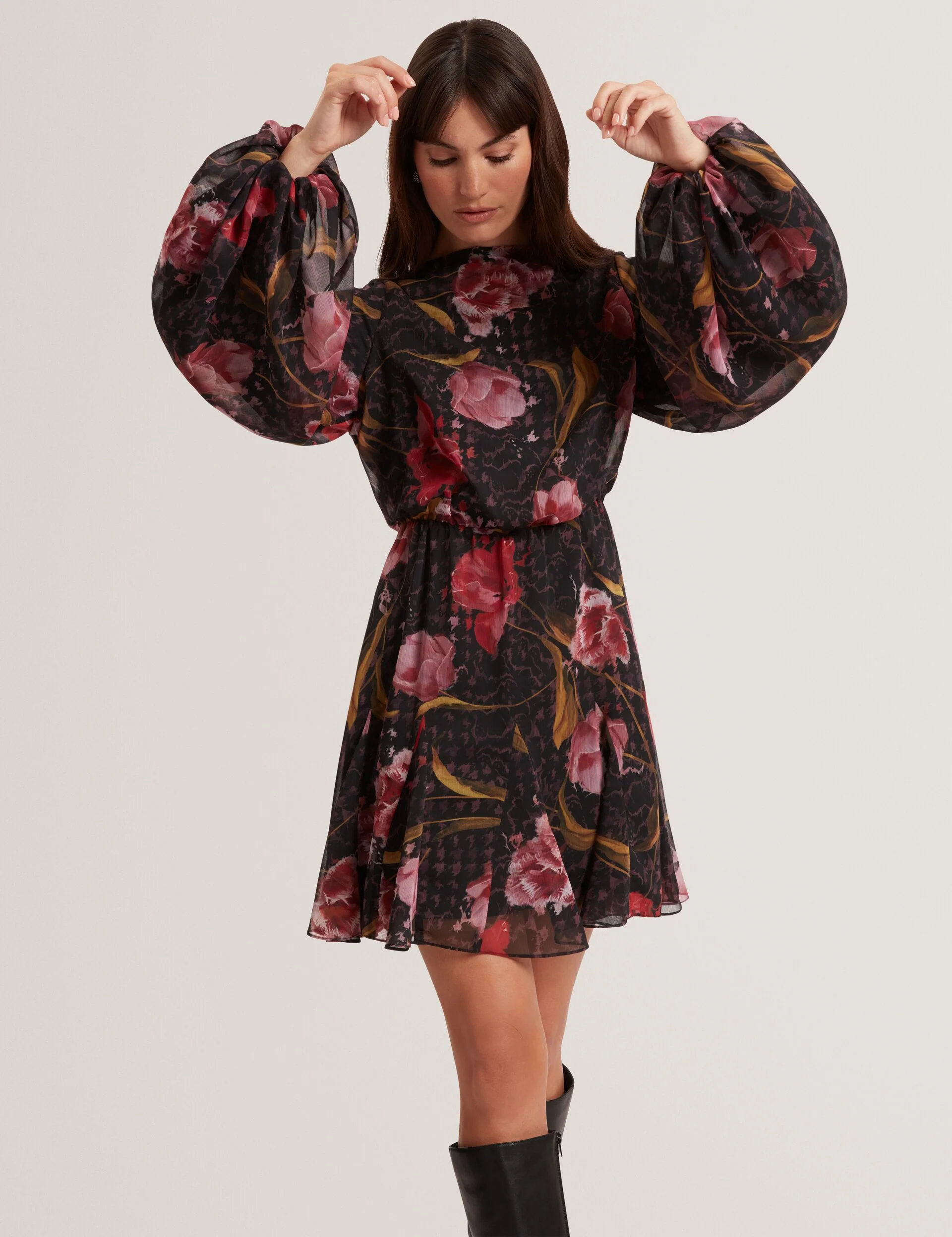 ENDRINA | BLACK