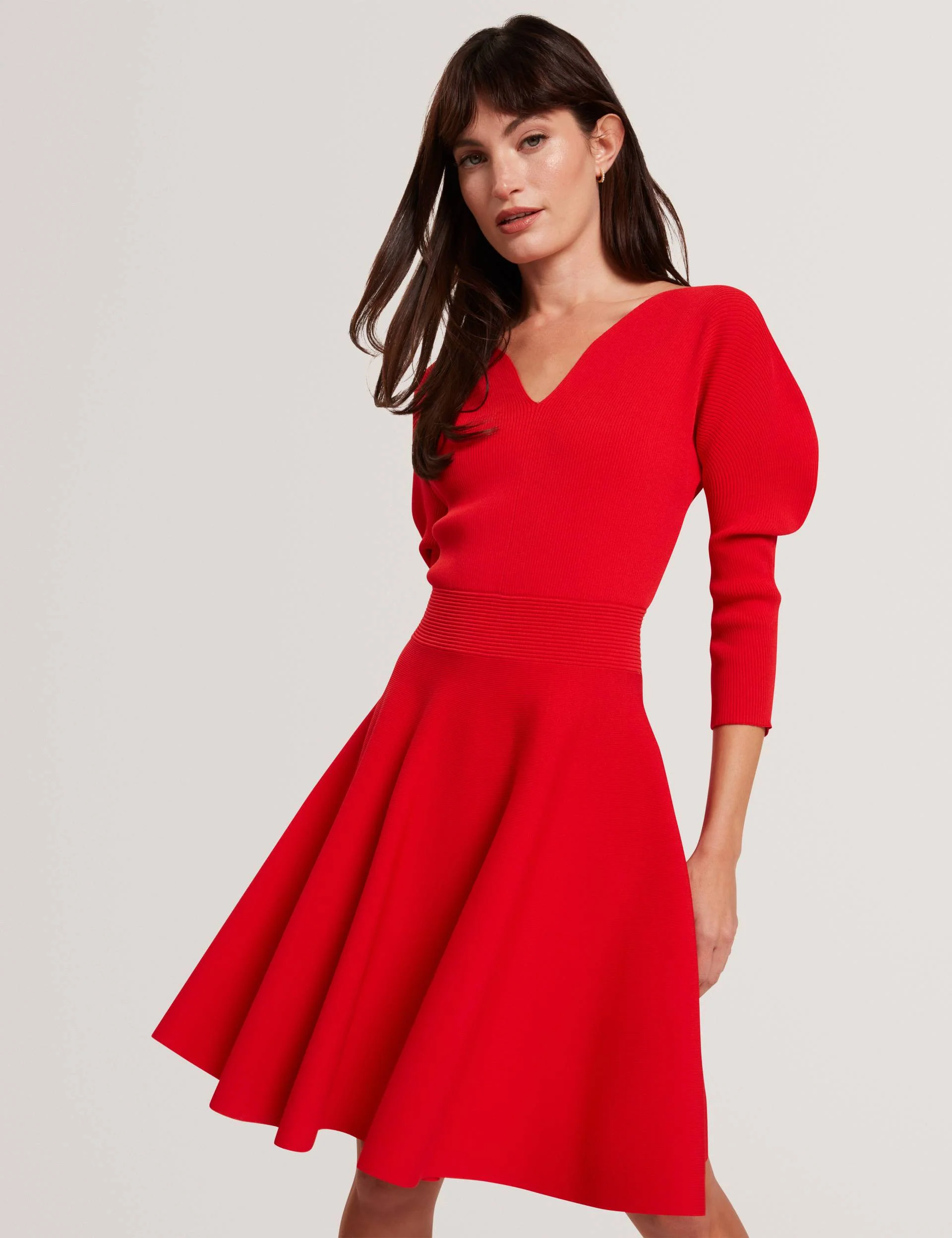 JESCKA | BRIGHT RED