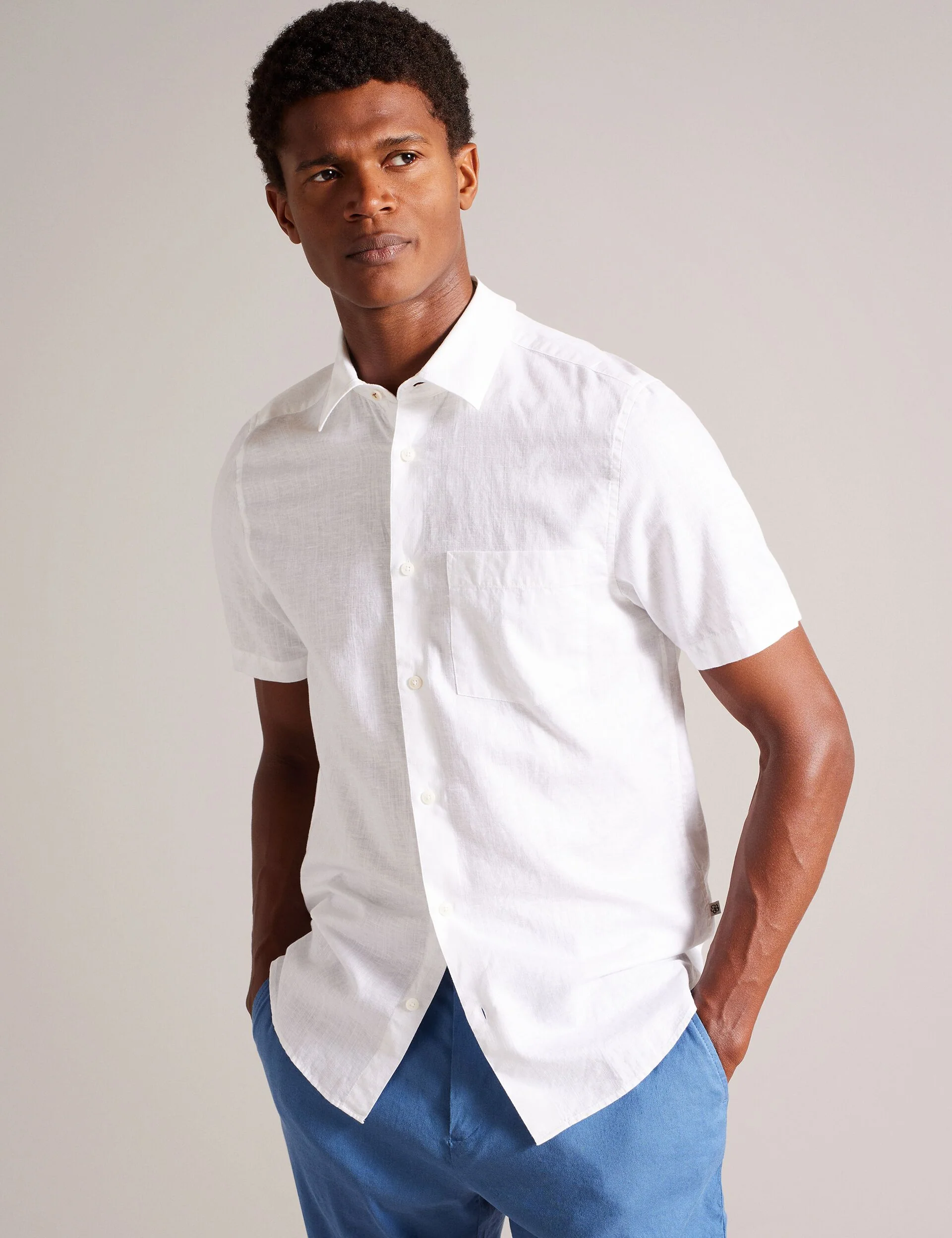 KINGFRD | WHITE