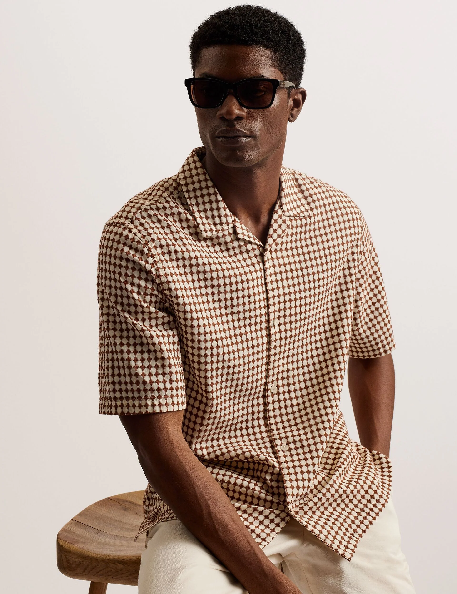 OISE | BROWN
