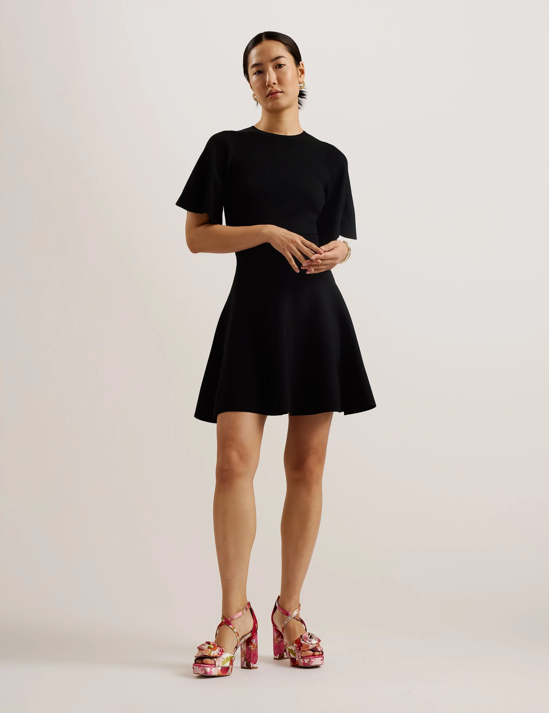OLIVIHA | BLACK