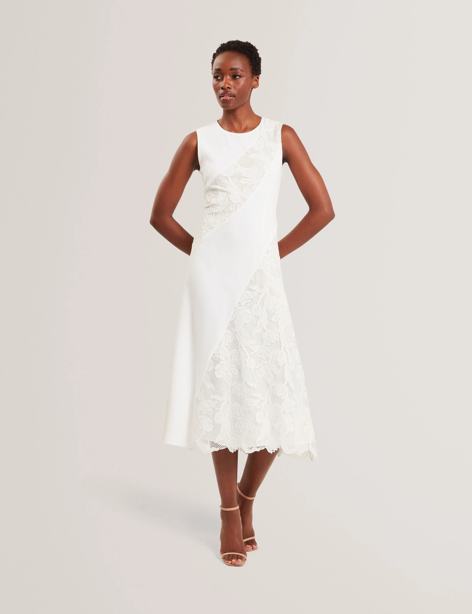 SLEEVELESS LACE APPLIQUE MIDI DRESS | WHITE