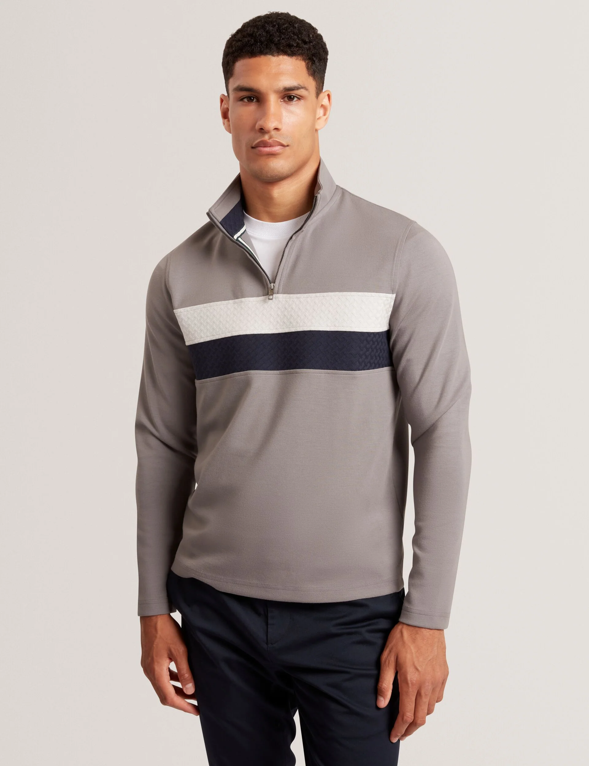 VIKTORO | DARK GREY