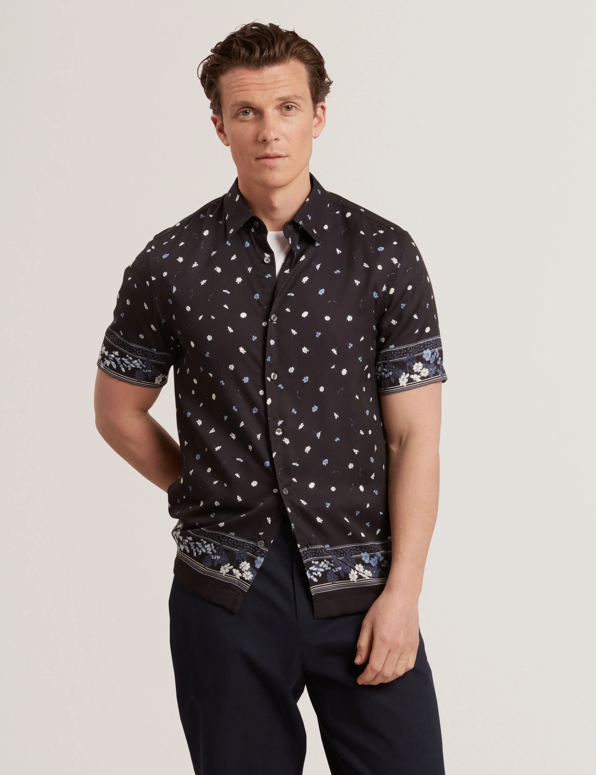 WOLD | NAVY
