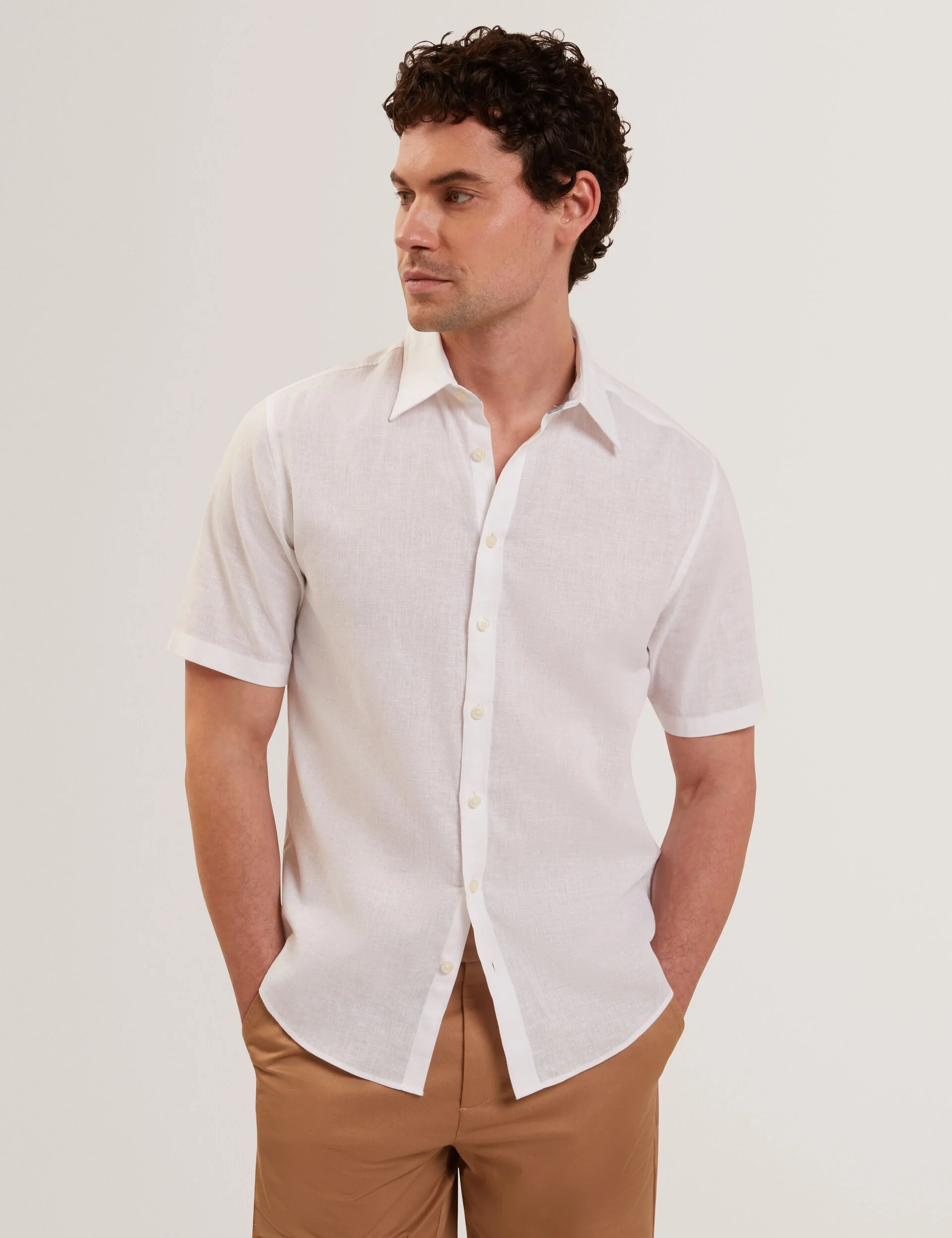 WRYTE | WHITE